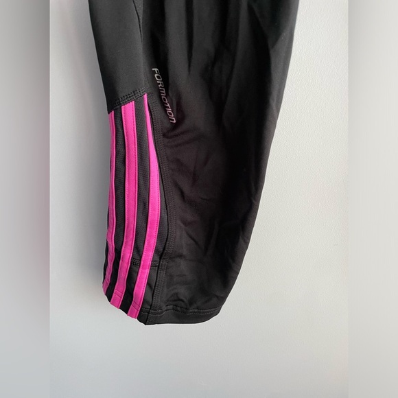 Adidas Women’s Matching Athletic Set in Black & Hot Pink - Picture 5 of 13
